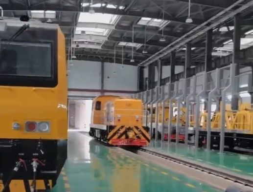 成都地鐵17號(hào)線充放電機(jī)